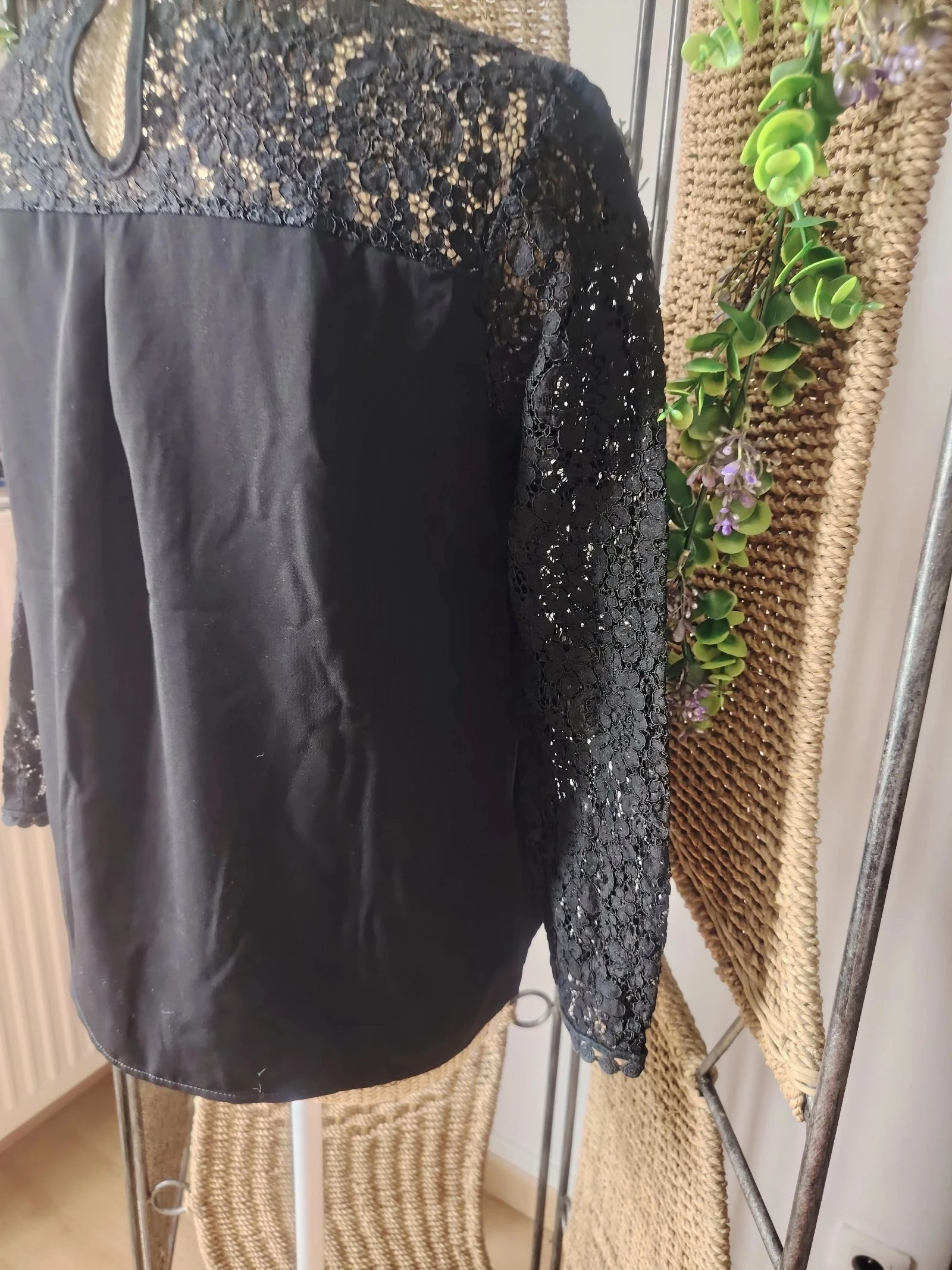 Blusa de renda preta feminina 36 Versão Feminina – photo 9
